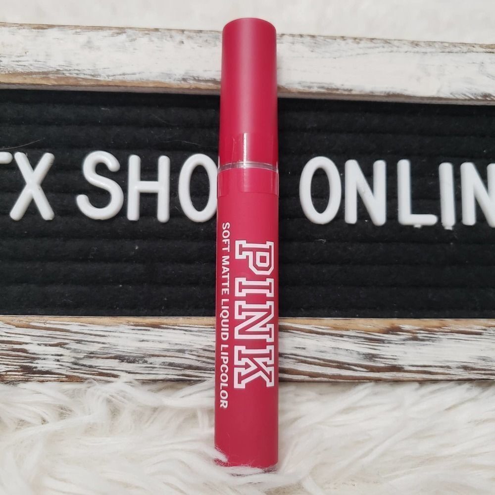 Victoria's Secret ALMOST FAMOUS liquid lipcolor NWT